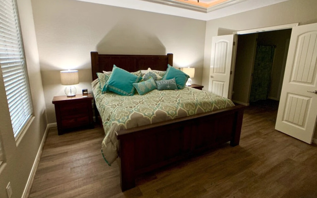 La` Bella Vie by RedAwning