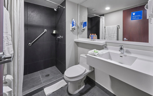 City Express by Marriott Monterrey Aeropuerto