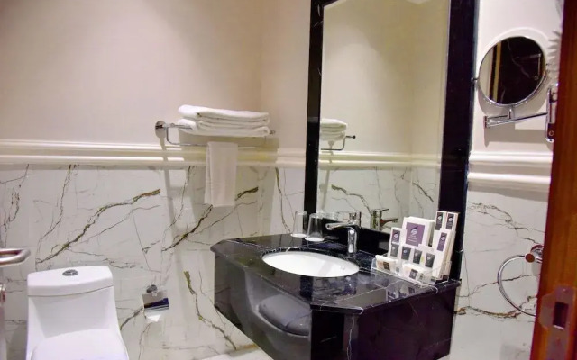 grand silverton hotel