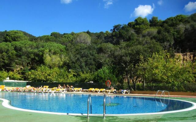 Pola Giverola Latroupe Camp