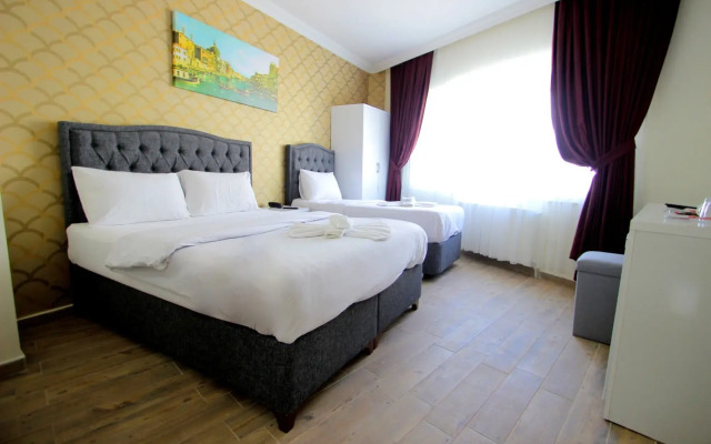 Grand FM Hotel
