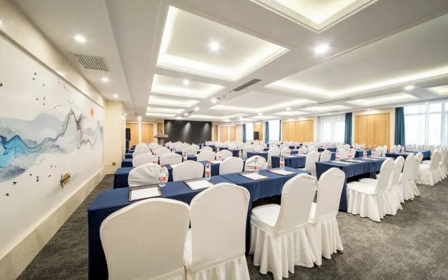 AI Stay Future Tang'an Hotel