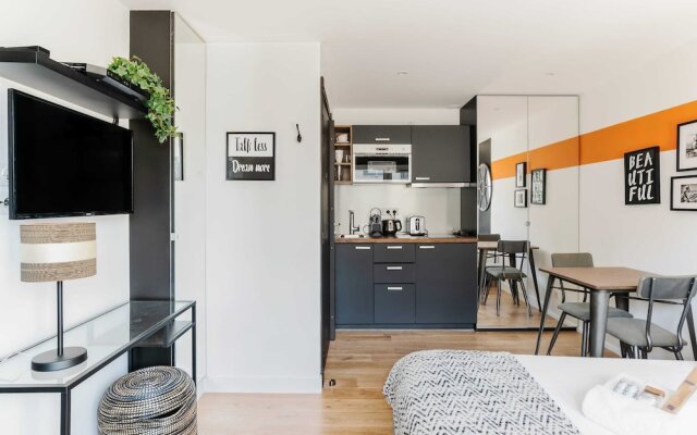 Gorgeous Studio in the Heart of Issy-les-moulineaux