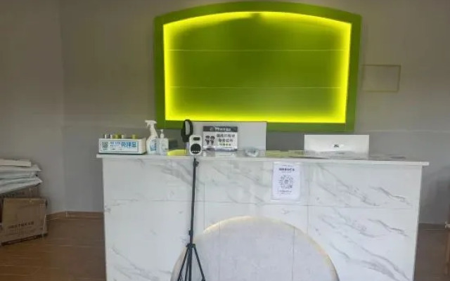 Xinglun International Seaview Holiday Apartment (Shanwei Poly Jinluwan Branch)