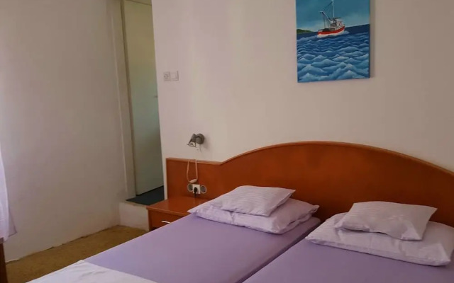 Rooms Milena - Double or Twin Room With Private Bathroom