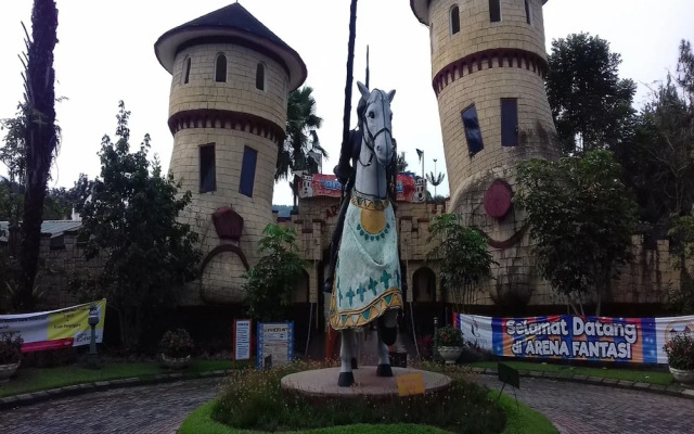 Villa Kota Bunga Vinca