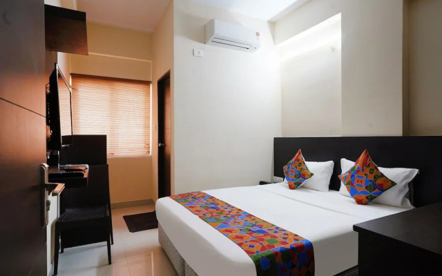 FabHotel Serenity