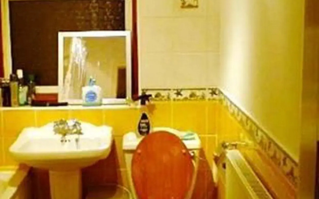 Revive Lodge Heathrow