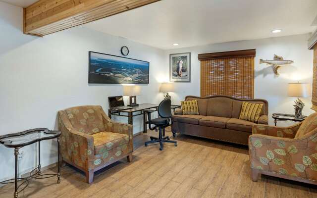 Best Western King Salmon Inn