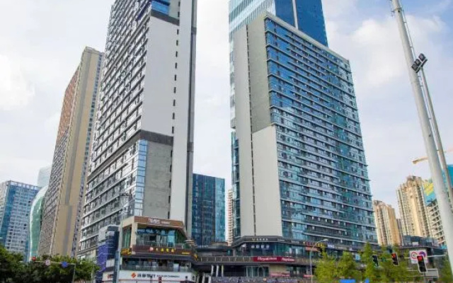 Chengdu Yinxin Movie Hotel (Huanqiuhui East Railway Station) – Outside – Chengdu