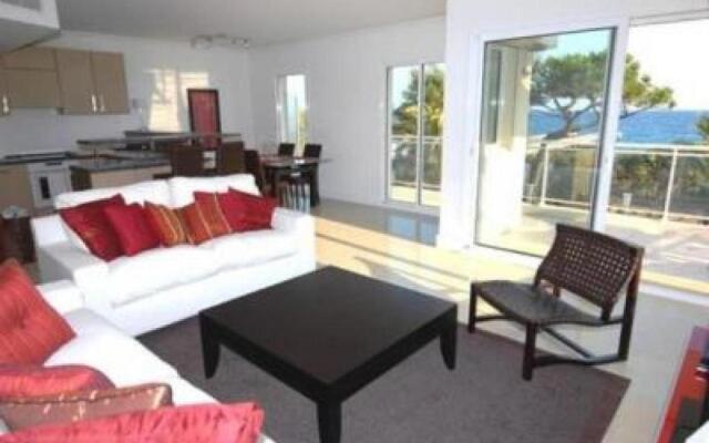 Stunning 2 Bed Apt on the seafront of Cannes in a high class secure building with swimming pool 463 - Apartment in Cannes - Photo 5