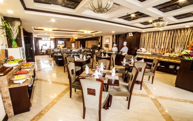 Moonlight Hotel Hue