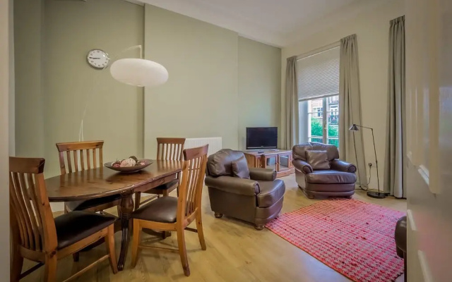 LSE Passfield Hall - Campus Accommodation