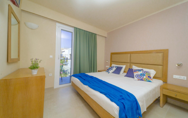 Amaryllis Front Beach Hotel
