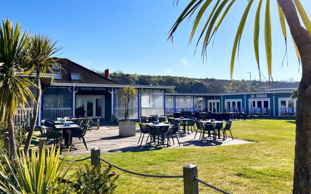The Waterside Hotel