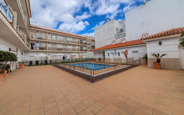 Hotel Apartamentos Loto Conil