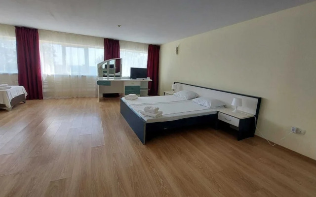 Quartz Hotels Varna Briz