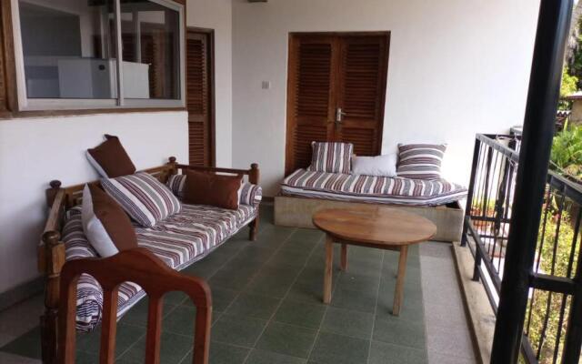 3-Bedroom Furnished Apartment