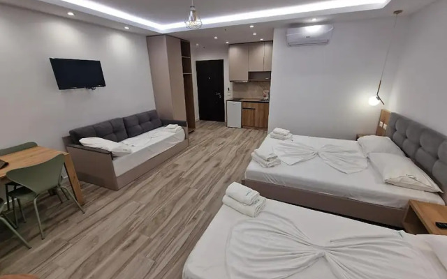Joanna Suites