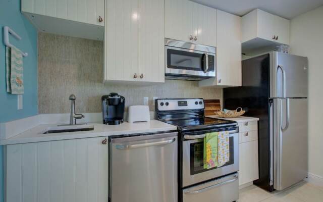 Lulu's Key House Green 1/1 Upstairs