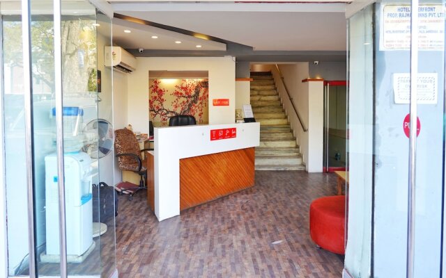 Oyo Flagship 36844 Riverfront