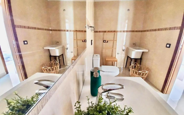 AROMAS Suites Attic