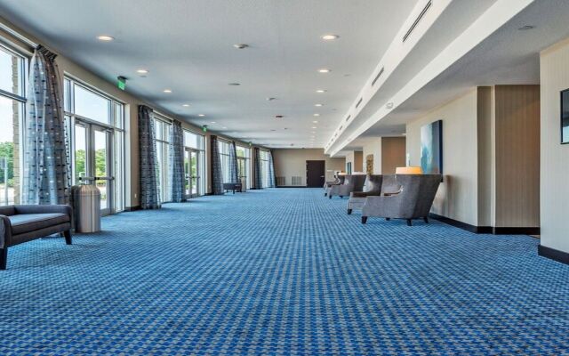 Holiday Inn Austin Airport by IHG