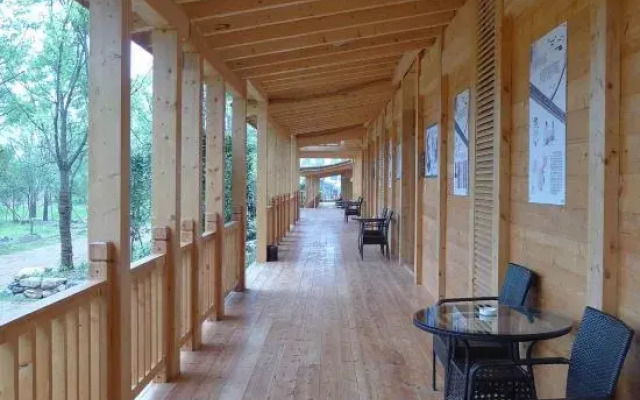 Jixi Jiangnan No.1 Village Muwu Inn