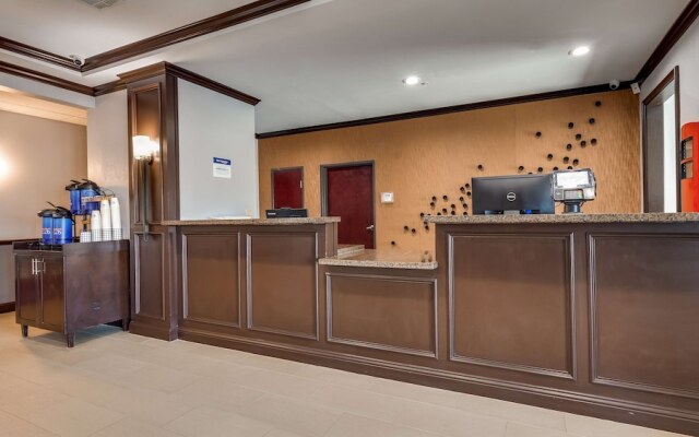 Comfort Inn & Suites