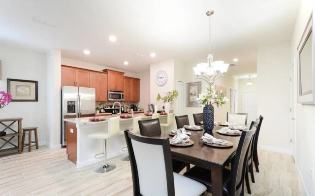 5 Bedroom Villa at Storey Lake