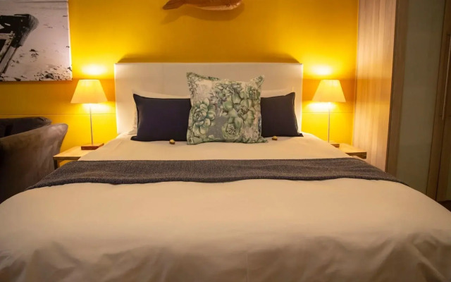 Desert Sands Boutique B&B | Self-Catering