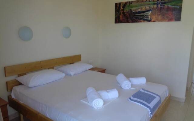 Hotel Sarti Beach