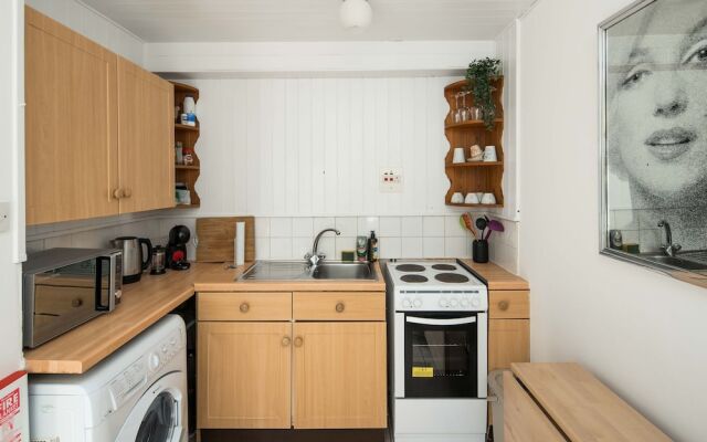 Quirky & Cosy 2BD Mews Flat in Paddington