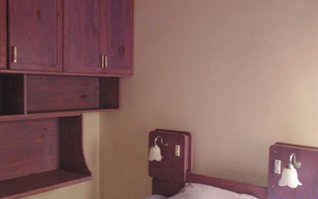 Marsalforn Seafront Apartment- 5 Star Holiday House