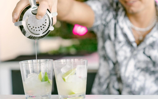 Kimpton Surfcomber Hotel by IHG