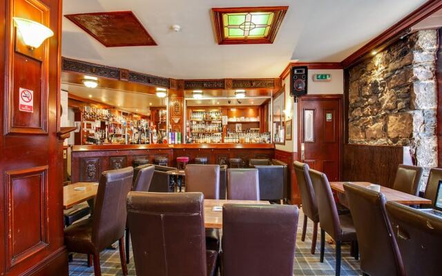 The Richmond Arms Hotel by OYO