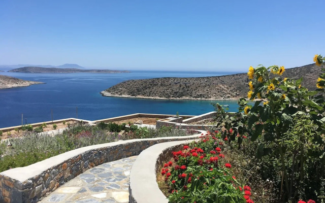 Villa Meltemi