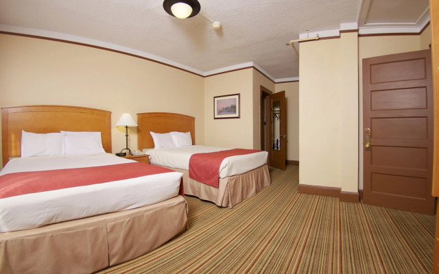 Historic Plains Hotel