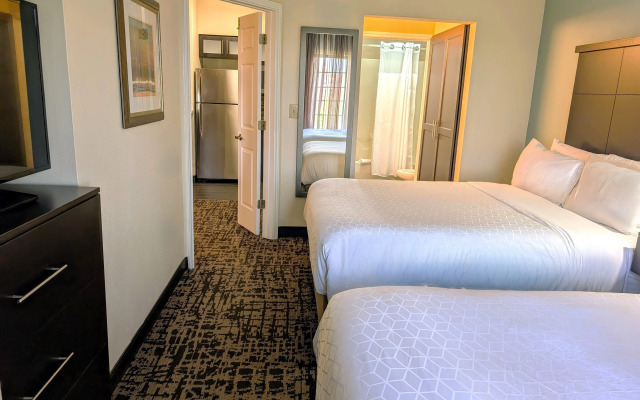 Staybridge Suites Indianapolis-Fishers by IHG