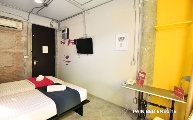 ZEN Hostel Silom 14