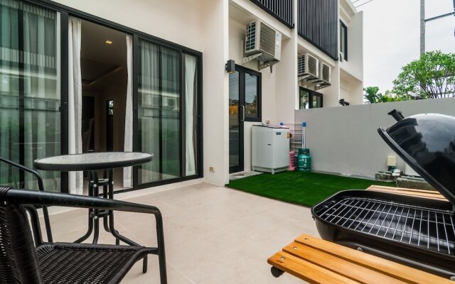 3bdr townhouse 800m from Bangtao beach