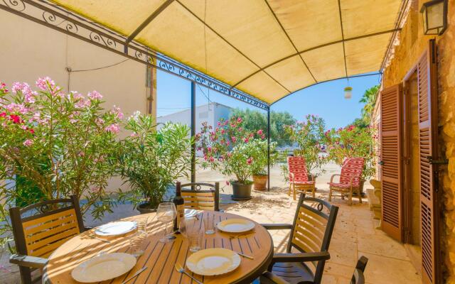 Sa Caseta De Ses Vaques.Son Covas