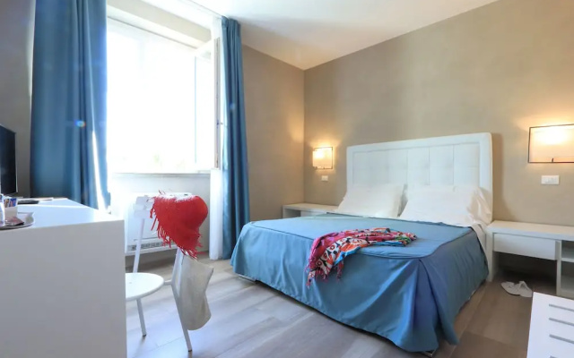 Hotel Cecina Beach