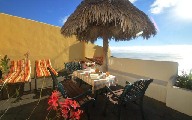 Casa Rural Dos Aguas by Isla Bonita