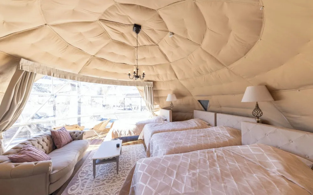 Glamping & Port
