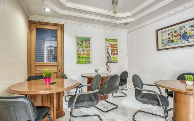 Formerly Reddoorz Hostel @ Feliz Noche Cengkareng