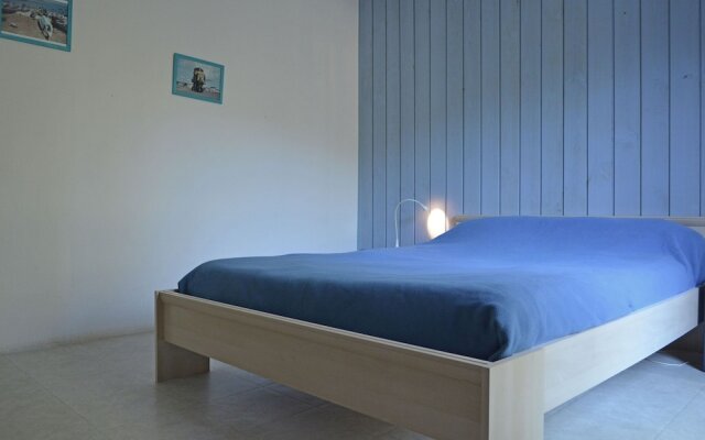 Spacious Holiday Home near River in Le Boulou