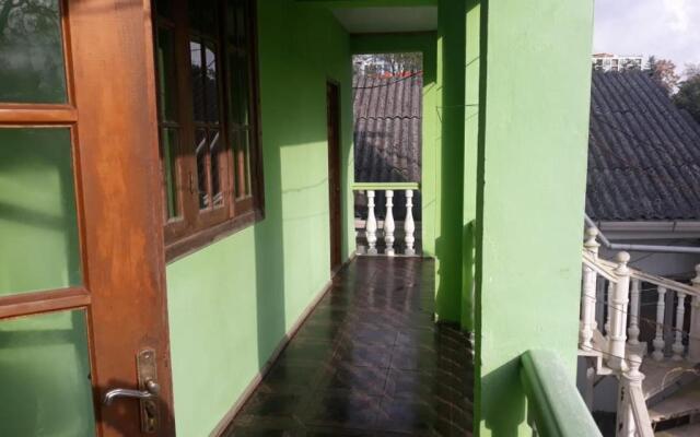 Guest house on Devyatnadtsataya