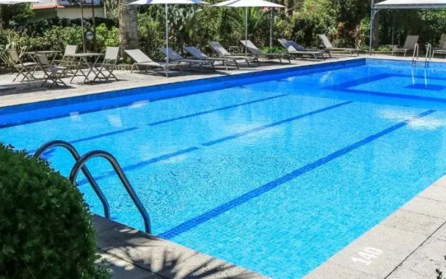 Villa Laura Resort