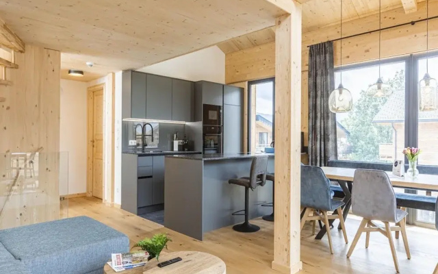 Stylish Penthouse With Sauna
